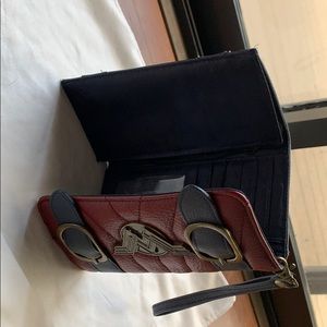 Bags - Wonder Woman Navy Maroon Wallet Wristlet Bags - Wonder Woman Navy Maroon Wallet Wristlet
